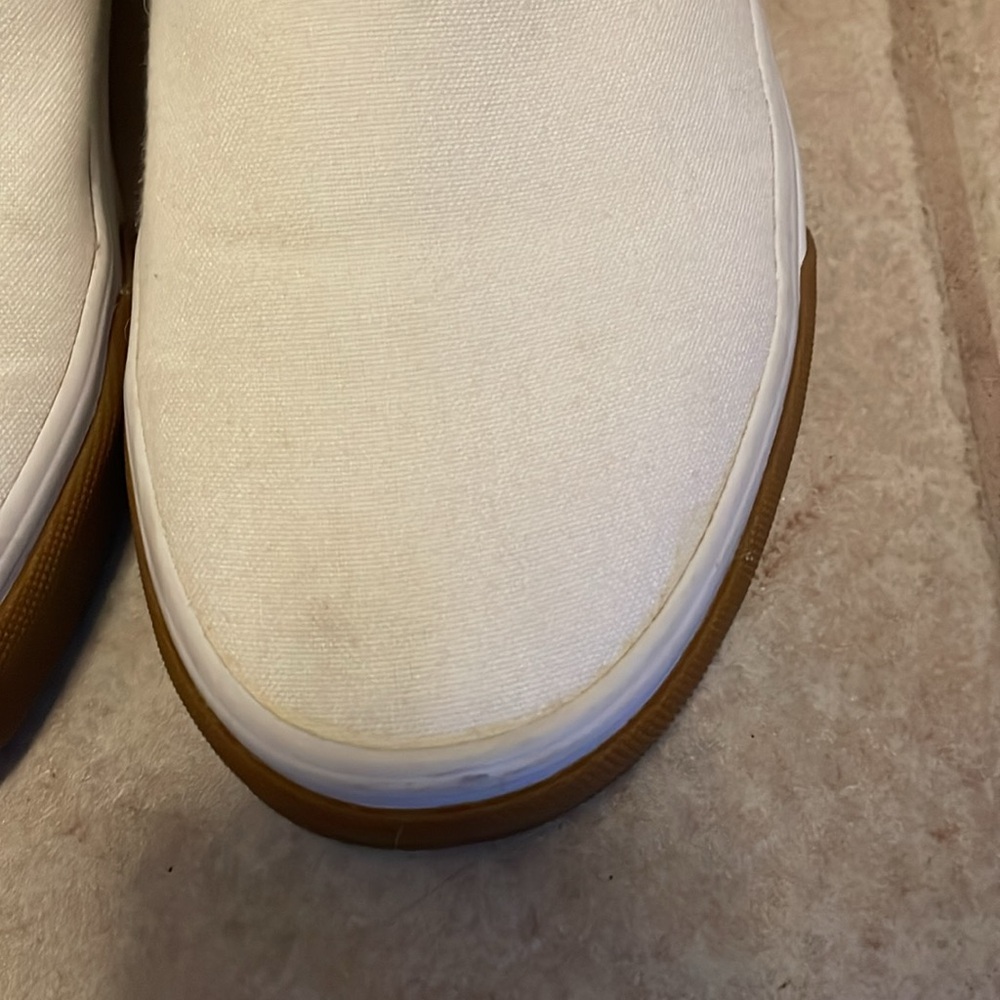 Vans - Picture 3 of 13